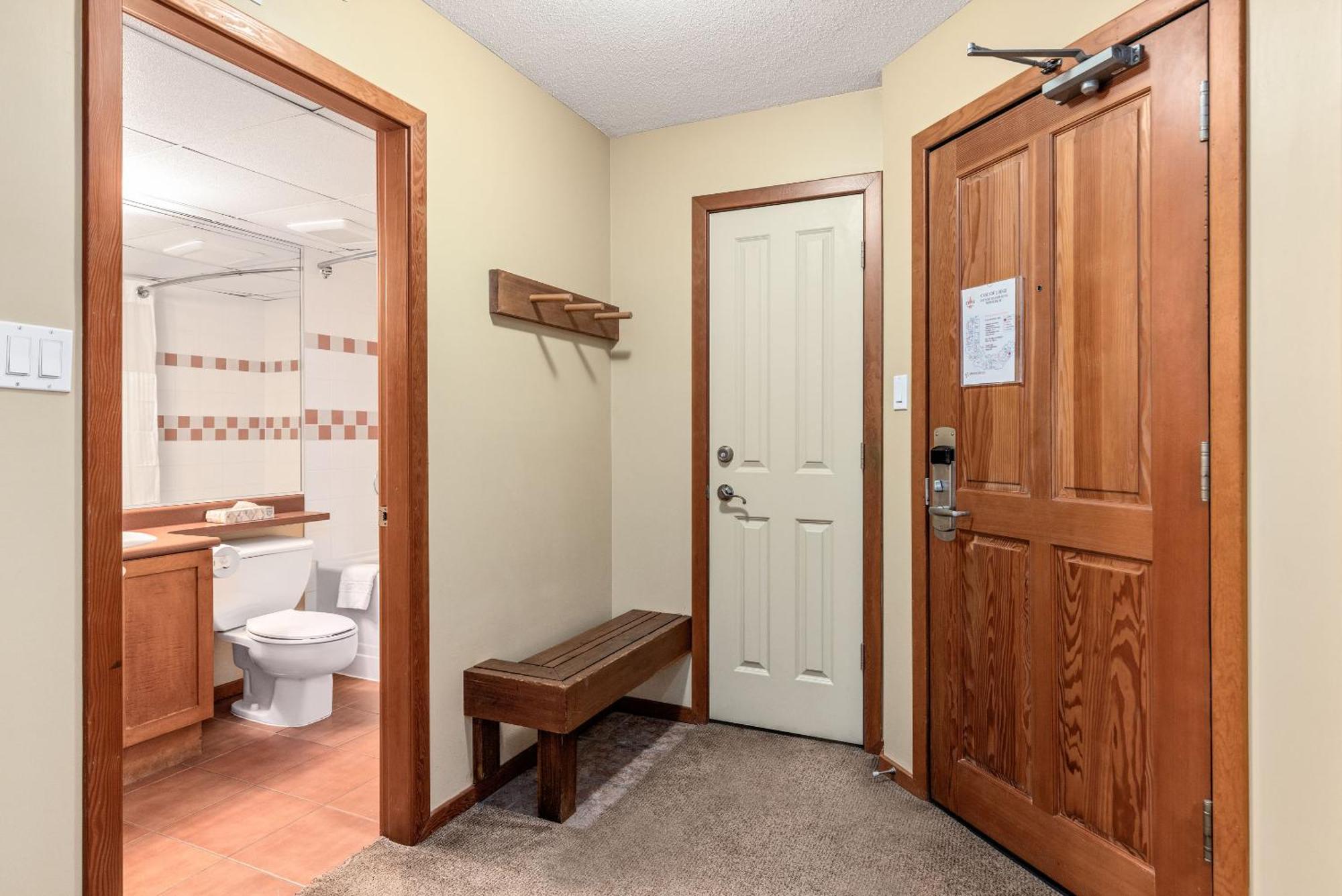 Spring Summer Special Cascade Lodge Suite Wifi 2 Hot Tubs Pool Gym Sauna Ski & Bike Storage Room Уислър Екстериор снимка